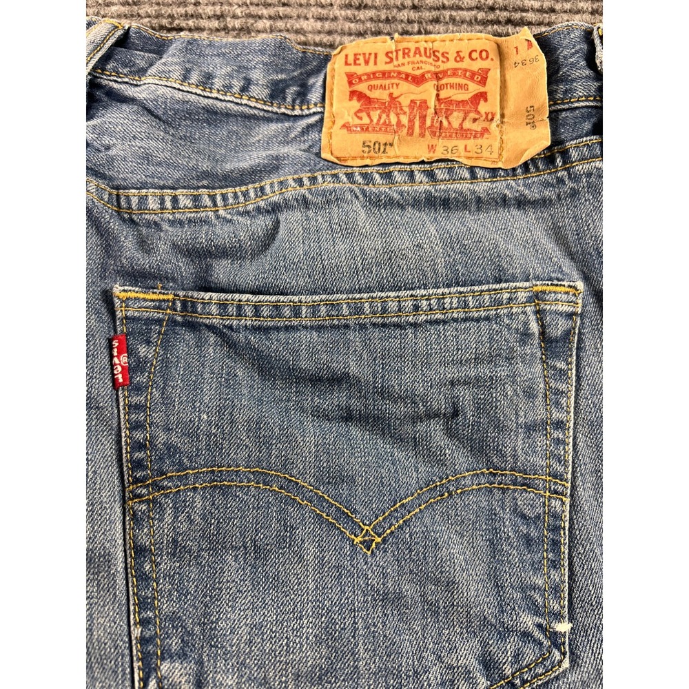 Levi's 504 Straight Leg Jeans Mens 36x34 Blue Medium Wash Red Tab Denim - Picture 8 of 12